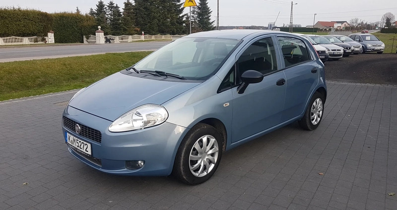 Fiat Grande Punto cena 13900 przebieg: 195000, rok produkcji 2009 z Olesno małe 529